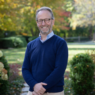 Dr. Robert McConnell